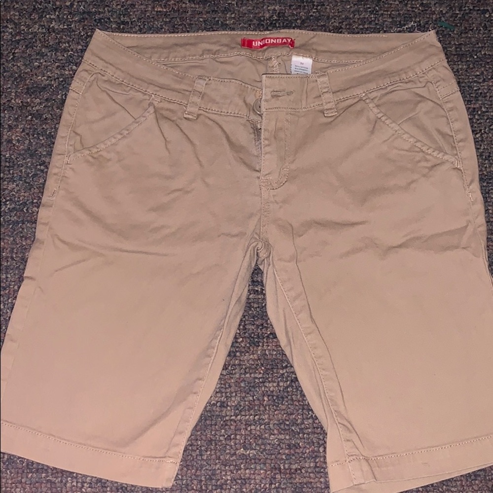 Unionbay khaki shorts